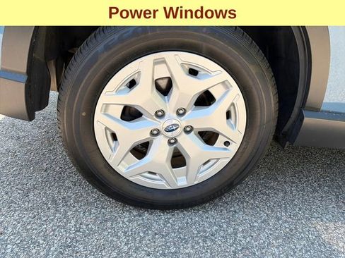 Certified 2023 Subaru Forester AWD/4WD image 12