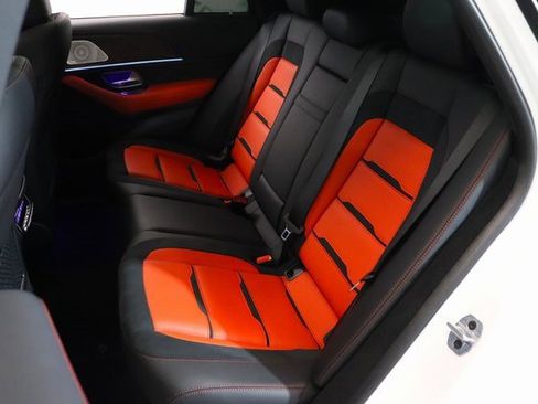 Used 2025 Mercedes-Benz GLE 63 AMG S w/ Driver Assistance Package image 17