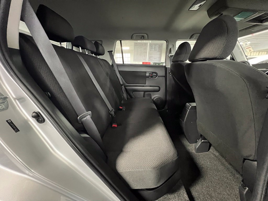 Used 2008 Scion xB FWD image 17