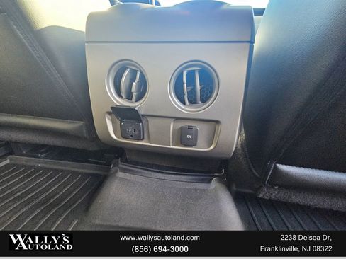 Used 2014 Ford F150 Lariat w/ Equipment Group 501A Mid image 40