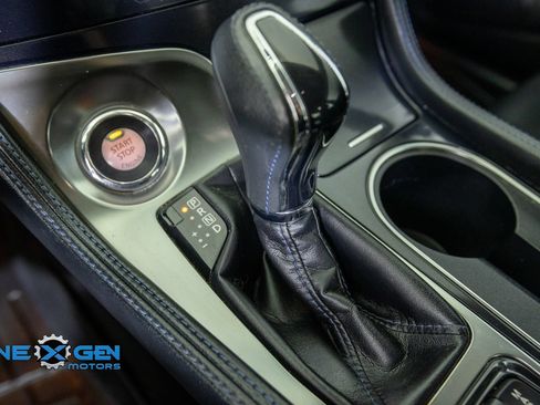 Used 2018 Nissan Maxima SR w/ Midnight Edition FWD image 24