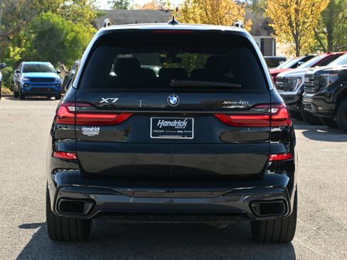 Used 2022 BMW X7 xDrive40i w/ M Sport Package image 14