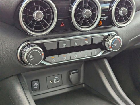 New 2025 Nissan Sentra S image 17