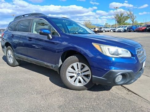 Used 2015 Subaru Outback 2.5i Premium image 4