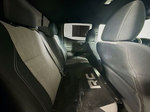 Used 2023 Toyota Tacoma TRD Sport image 25