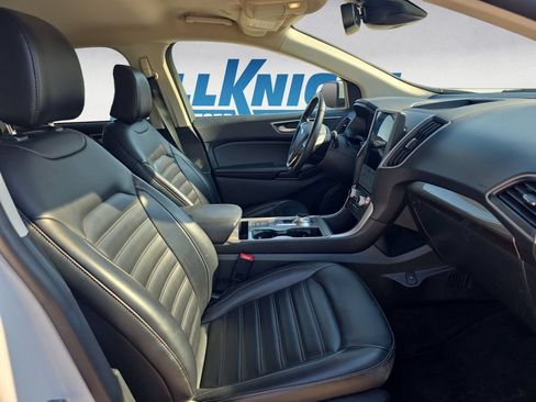 Used 2024 Ford Edge SEL AWD/4WD image 15