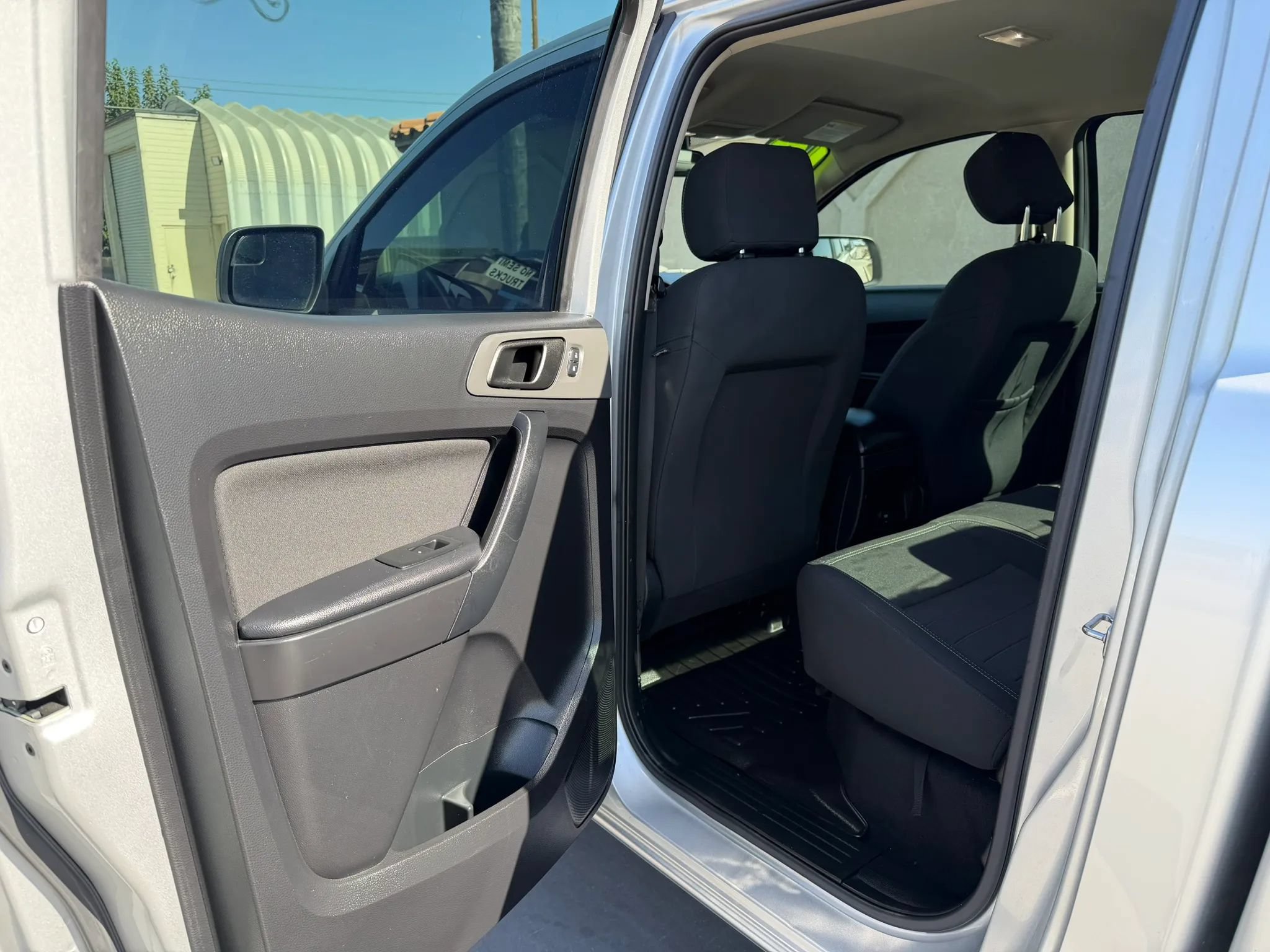 Used 2019 Ford Ranger XL w/ Equipment Group 101A Mid RWD image 10