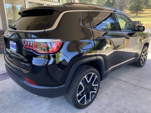 Used 2018 Jeep Compass Limited w/ Safe & Security Group AWD/4WD image 7