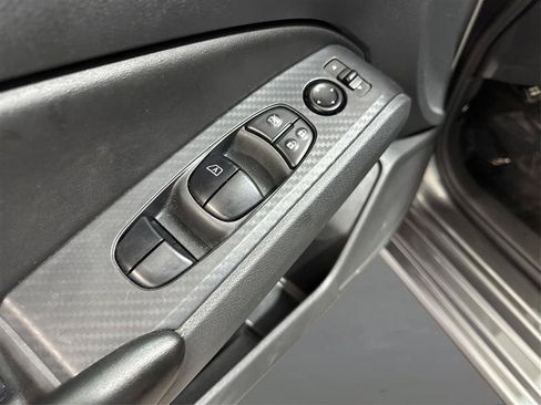 Used 2022 Nissan Altima 2.5 S FWD image 25