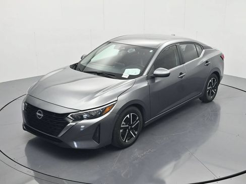 Used 2024 Nissan Sentra SV FWD image 28
