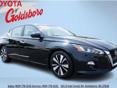 Used 2022 Nissan Altima 2.5 SL