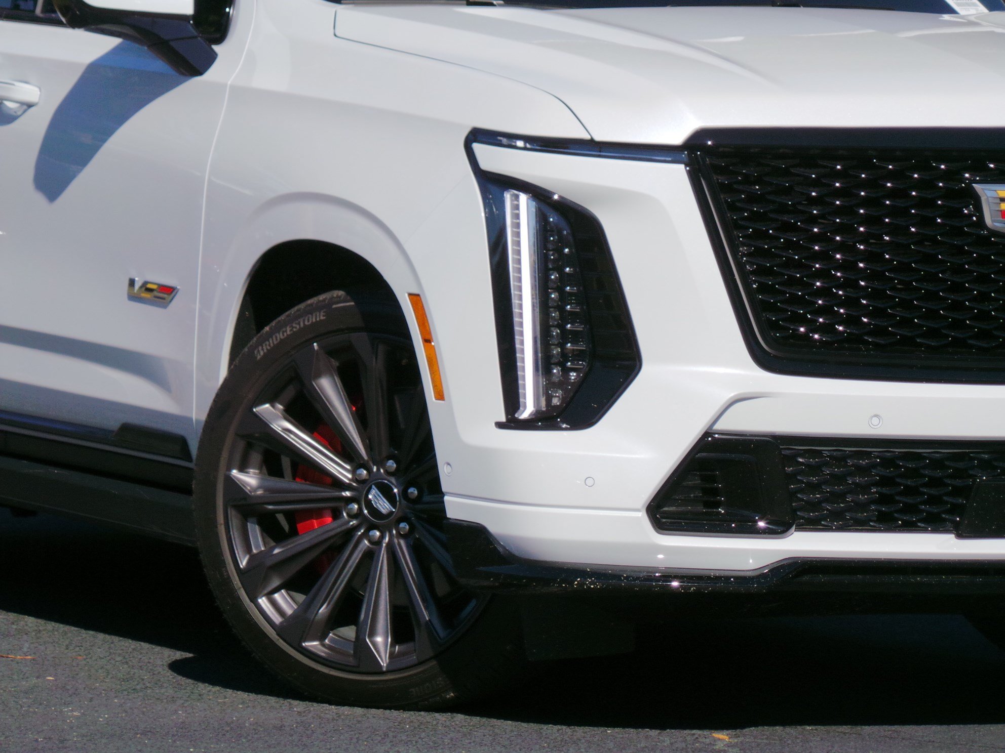 Used 2026 Cadillac Escalade V AWD/4WD image 27