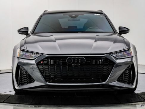 Used 2023 Audi RS 6 w/ Black Optic Package AWD/4WD image 25
