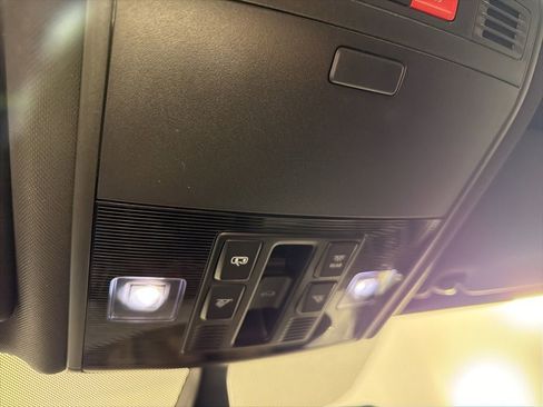 Used 2021 Volkswagen GTI SE image 23