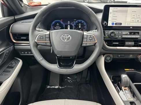 Used 2026 Toyota Grand Highlander AWD Hybrid image 14