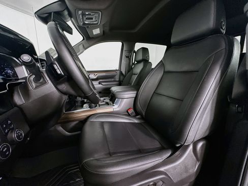 Used 2025 Chevrolet Silverado 1500 LT Trail Boss w/ LT Trail Boss Premium Package AWD/4WD image 22