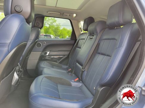 Used 2019 Land Rover Range Rover Sport Supercharged AWD/4WD image 17