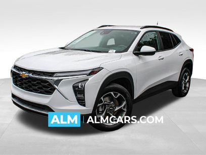 Used 2025 Chevrolet Trax LT