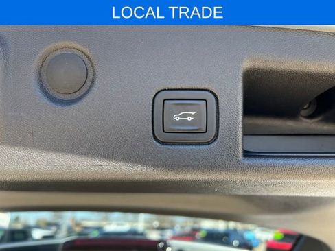 Used 2023 Chevrolet Equinox RS image 18