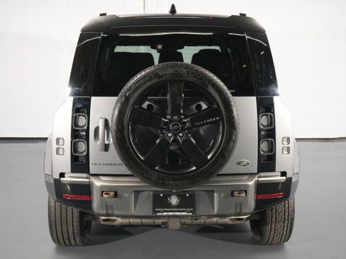 Used 2021 Land Rover Defender 110 X AWD/4WD image 12