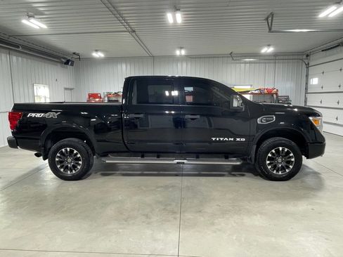 Used 2016 Nissan Titan PRO-4X image 8