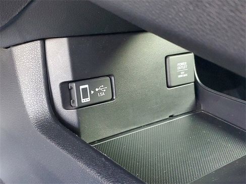 Used 2020 Honda Civic Sport image 25