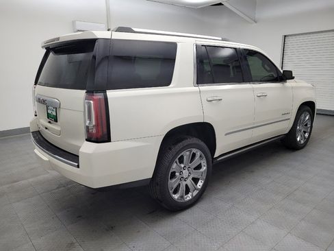 Used 2015 GMC Yukon Denali w/ Premium Package image 10