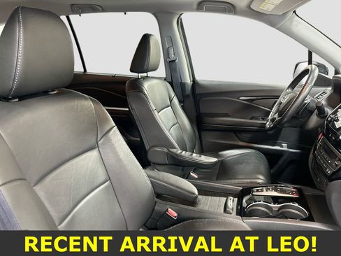 Used 2021 Honda Pilot Touring image 30