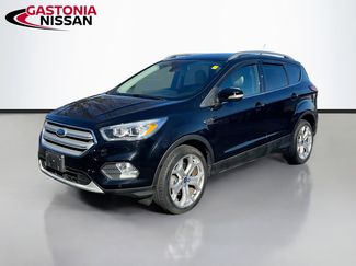 Used 2019 Ford Escape Titanium w/ U9j03 - Titanium Tow Package video 3