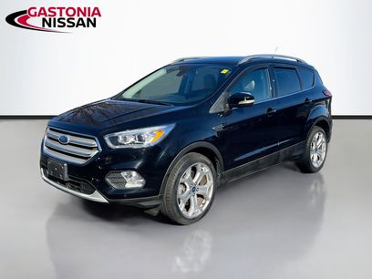 Used 2019 Ford Escape Titanium w/ U9j03 - Titanium Tow Package