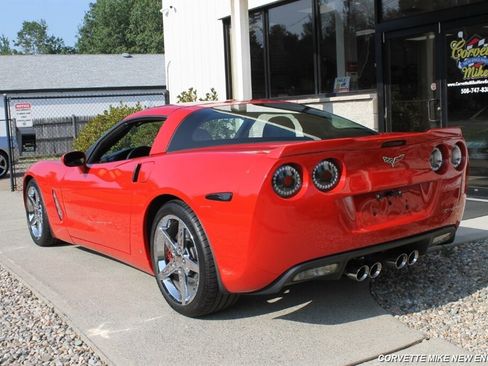 Used 2008 Chevrolet Corvette Coupe w/ Preferred Equipment Group image 8