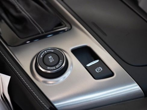 Used 2016 Chevrolet Corvette Stingray Coupe image 31