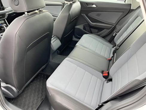 New 2025 Volkswagen Jetta SE image 22