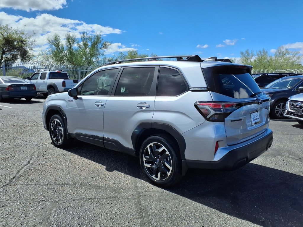 New 2026 Subaru Forester Touring AWD/4WD image 11