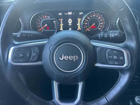 Used 2020 Jeep Wrangler Unlimited Sahara w/ LED Lighting Group image 25