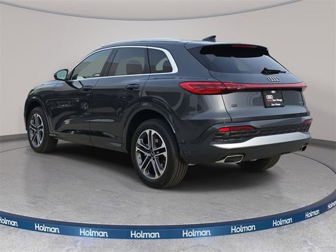 New 2025 Audi Q5 Premium image 5