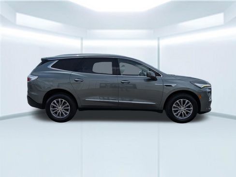 Used 2023 Buick Enclave Essence FWD image 7