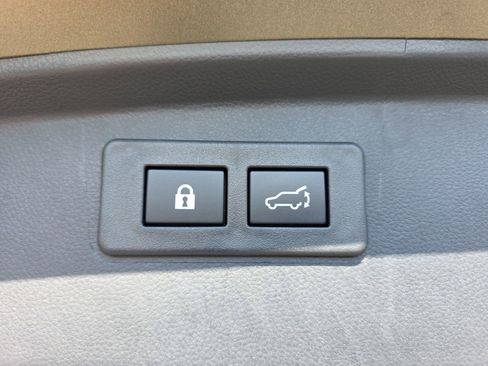 Used 2025 Subaru Outback Limited image 13