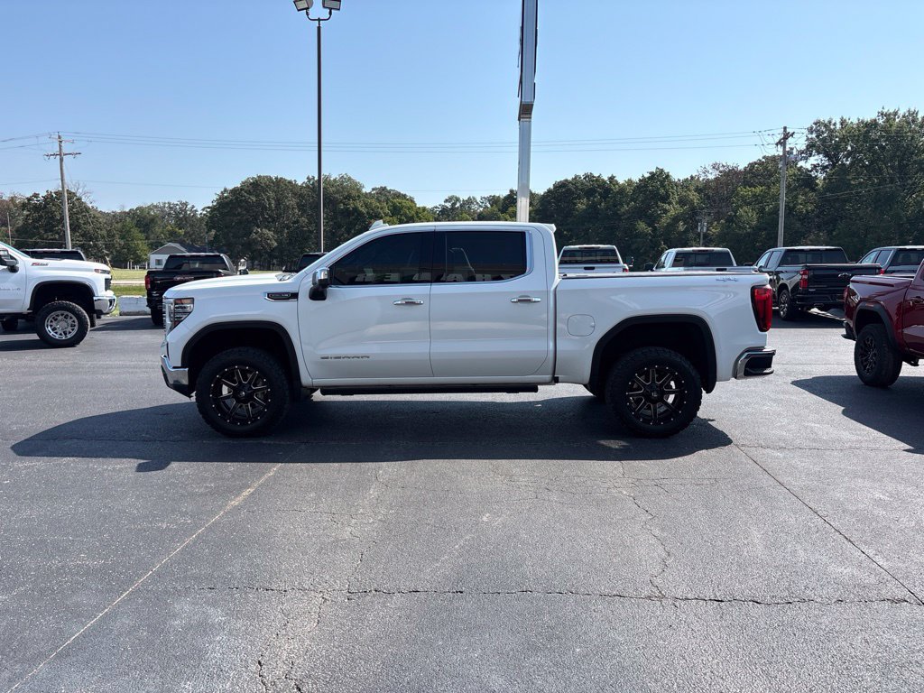 Used 2023 GMC Sierra 1500 SLT w/ SLT Convenience Package AWD/4WD image 5