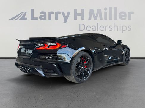 Used 2025 Chevrolet Corvette Z06 w/ Battery Protection Package image 5