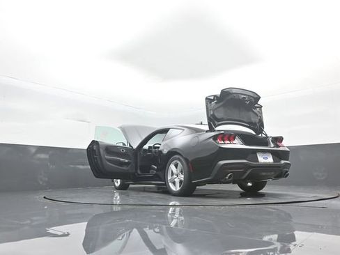 New 2026 Ford Mustang Coupe image 30