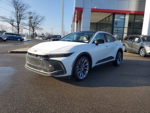 New 2026 Toyota Crown Limited image 2