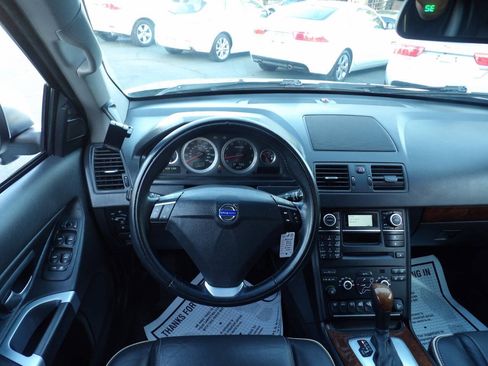 Used 2014 Volvo XC90 3.2 w/ Climate Package AWD/4WD image 5