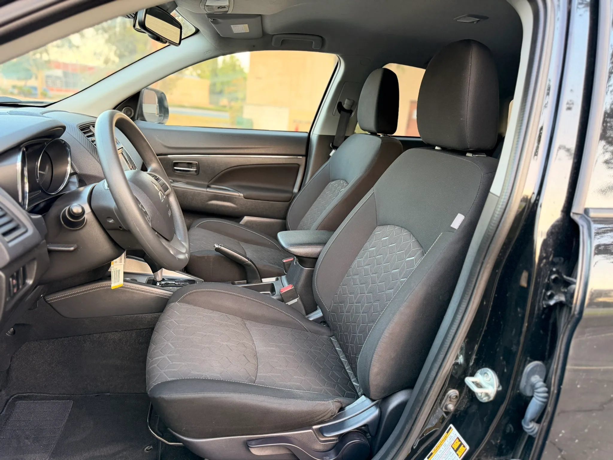 Used 2024 Mitsubishi Outlander Sport AWD image 17