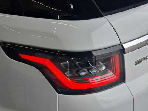 Certified 2020 Land Rover Range Rover Sport HSE image 36