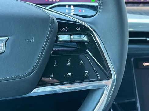 New 2025 Cadillac Escalade IQ Sport 2 image 29