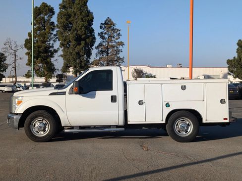 Used 2012 Ford F250 XL w/ PWR Equipment Group RWD image 5