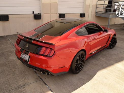 Used 2017 Ford Mustang Shelby GT350 image 13