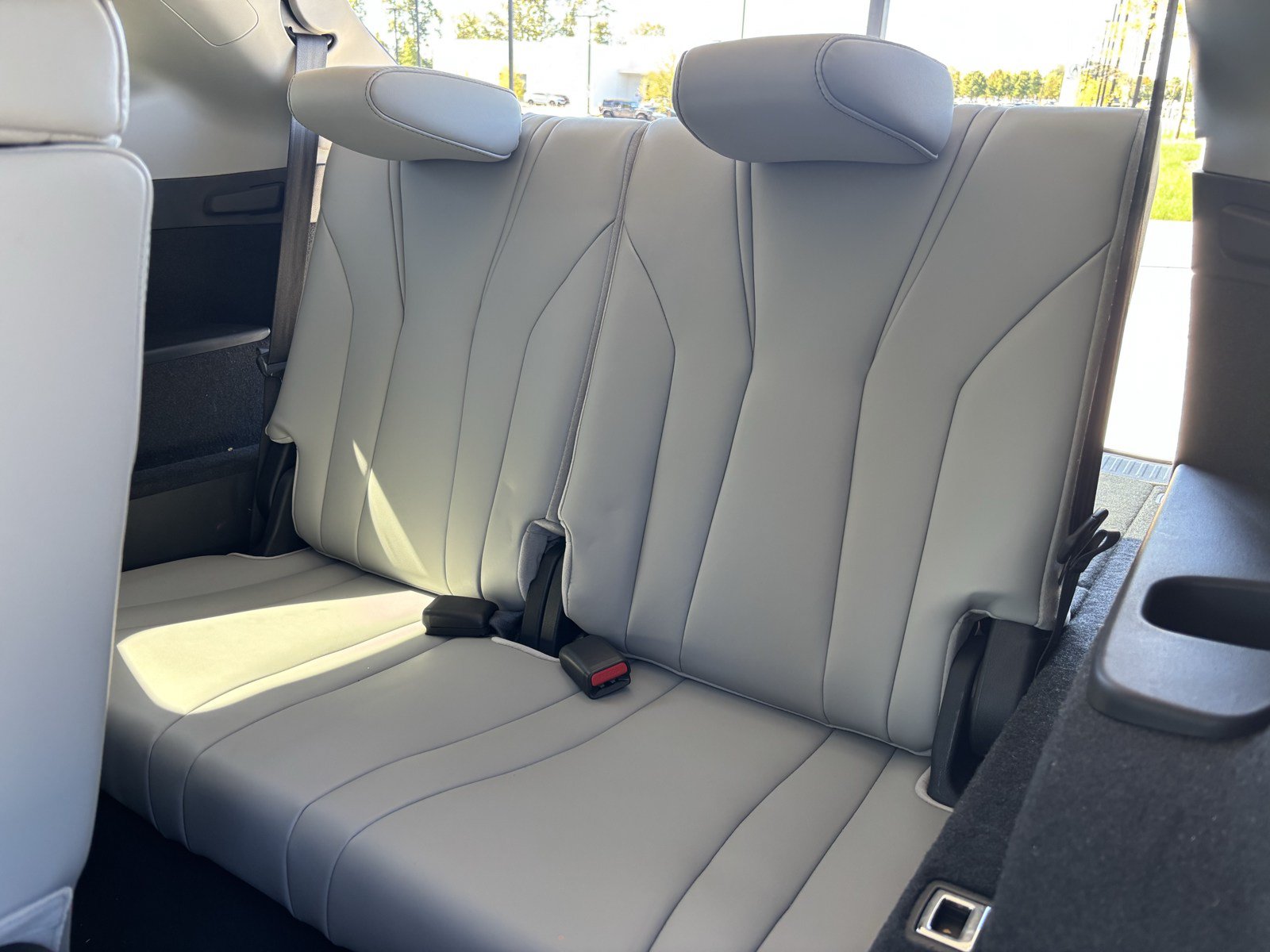 Used 2024 Acura MDX w/ Technology Package FWD image 19