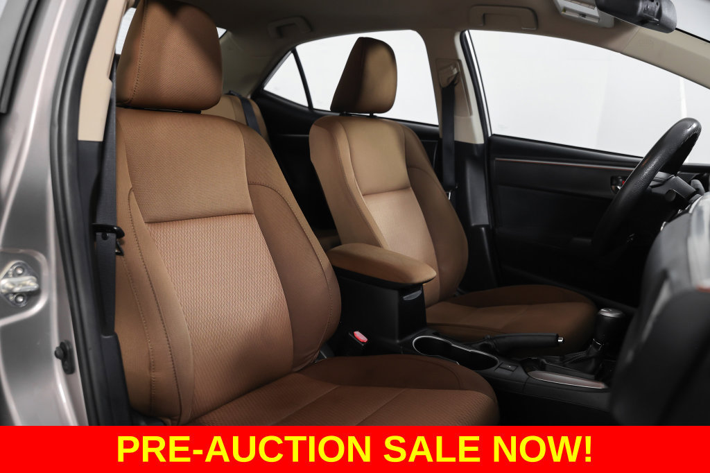 Used 2015 Toyota Corolla LE FWD image 21